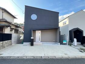 福岡県福岡市早良区野芥５丁目