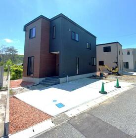 石川県能美市泉台町西