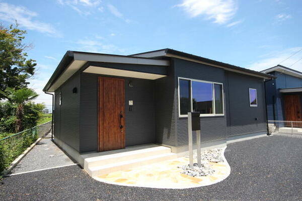 detached 茨城県筑西市関本上
地図を見る