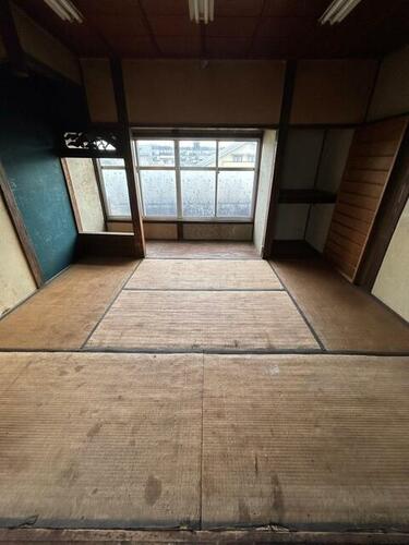 detached 徳島県吉野川市鴨島町鴨島