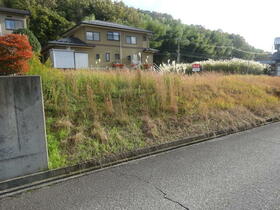 石川県能美市佐野町