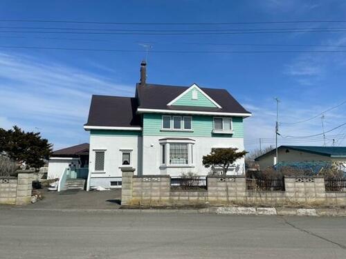 日高町富川中古住宅店舗付き個人売買