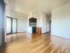 シャトレ愛松稲沢?