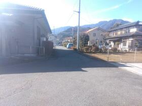 山梨県都留市桂町