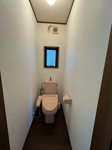 画像16:１階トイレ