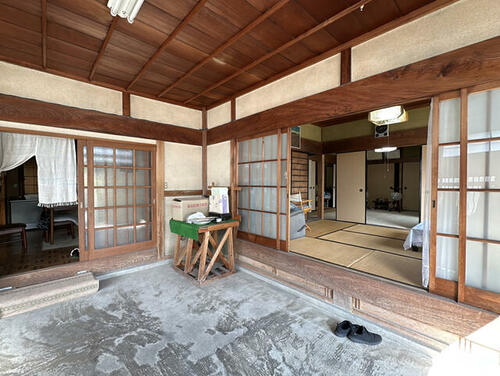 detached 和歌山県海草郡紀美野町神野市場