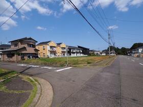 茨城県牛久市刈谷町２丁目