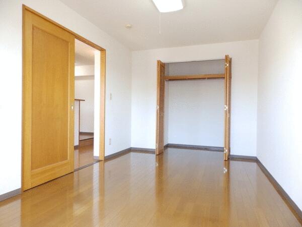 静岡県富士市横割１丁目(賃貸マンション2LDK・3階・58.76㎡)の写真 その8