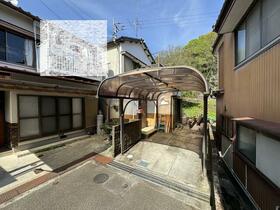 高知県高知市薊野北町2丁目