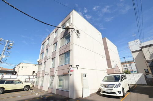 北海道札幌市白石区中央一条７丁目（マンション）の賃貸物件の外観
