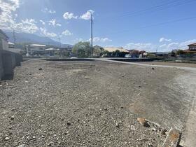 山梨県韮崎市藤井町北下條