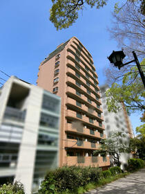 広島県広島市中区東平塚町