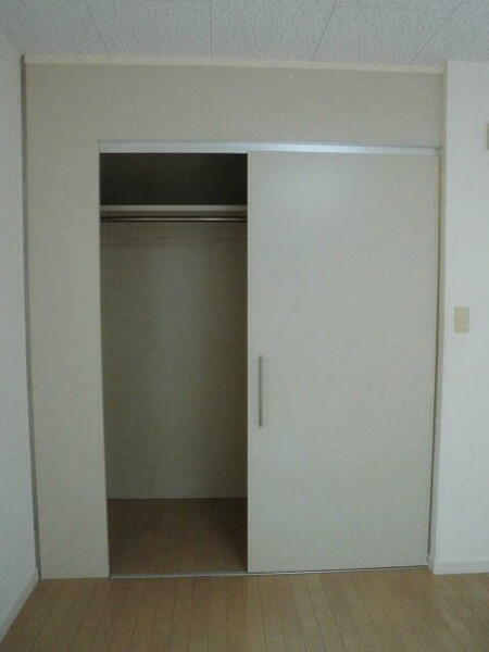 画像7:居間の扉とＣＬの扉は共用です