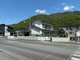 広島県呉市広塩焼１丁目