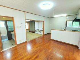 沖縄県那覇市首里石嶺町４丁目