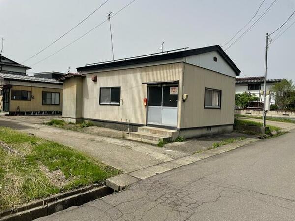detached 秋田県横手市追廻２丁目

地図を見る