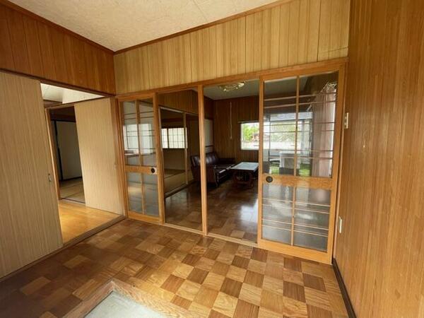 detached 秋田県横手市追廻２丁目

地図を見る