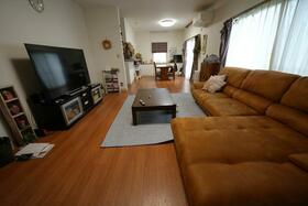 福岡県中間市中央５丁目