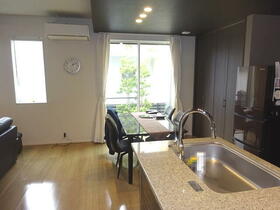 愛知県東海市名和町中前後