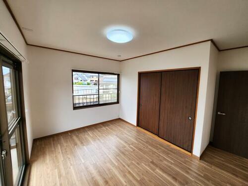 detached 岐阜県多治見市小名田町小滝