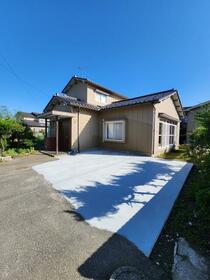 富山県富山市蓮町４丁目