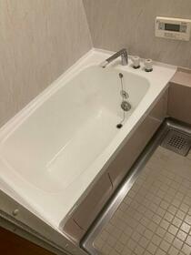 京都府南丹市園部町小山西町滝谷