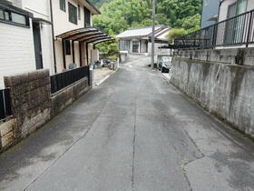 広島県大竹市白石１丁目