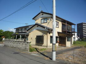 福島県郡山市安積２丁目