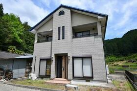 和歌山県紀の川市中鞆渕