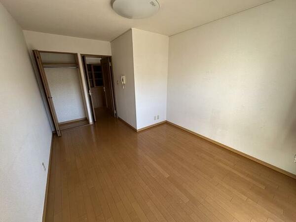 detached 埼玉県坂戸市薬師町
地図を見る