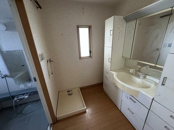 detached 埼玉県坂戸市薬師町
地図を見る