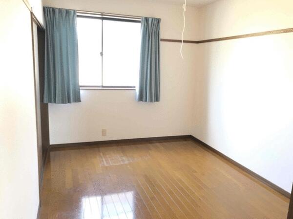 apartment 福島県双葉郡浪江町大字樋渡字内田
地図を見る