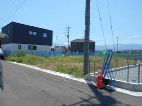 山梨県中巨摩郡昭和町西条