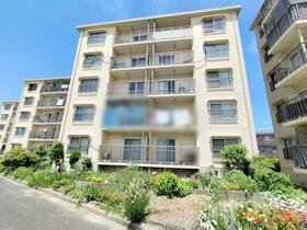 伊川谷住宅２号棟