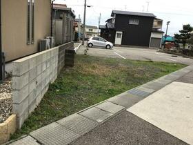 石川県金沢市糸田新町