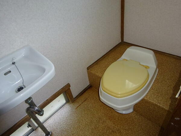 detached 埼玉県比企郡小川町大字大塚

地図を見る