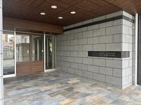 プレサンスロジェ金沢香林坊