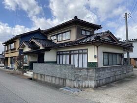 富山県高岡市中田