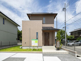 山梨県甲斐市名取