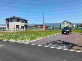 山梨県笛吹市春日居町鎮目