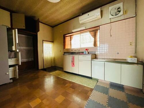 detached 福井県越前市小松２丁目