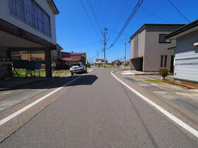 秋田県大仙市長野字柳田