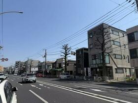 神奈川県横浜市中区上野町１丁目