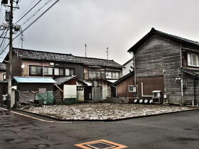 石川県小松市古城町