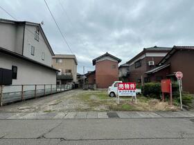 福井県坂井市春江町江留上緑