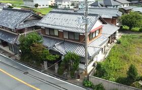 兵庫県丹波市氷上町絹山