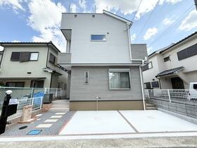 兵庫県川西市緑が丘１丁目