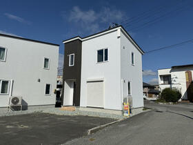 山形県東根市神町東３丁目