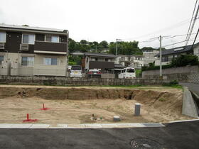 広島県広島市佐伯区八幡２丁目