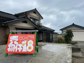 富山県下新川郡朝日町藤塚